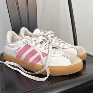 Adidas Women’s VI Court 3.0 White and Pink Casual Sneakers